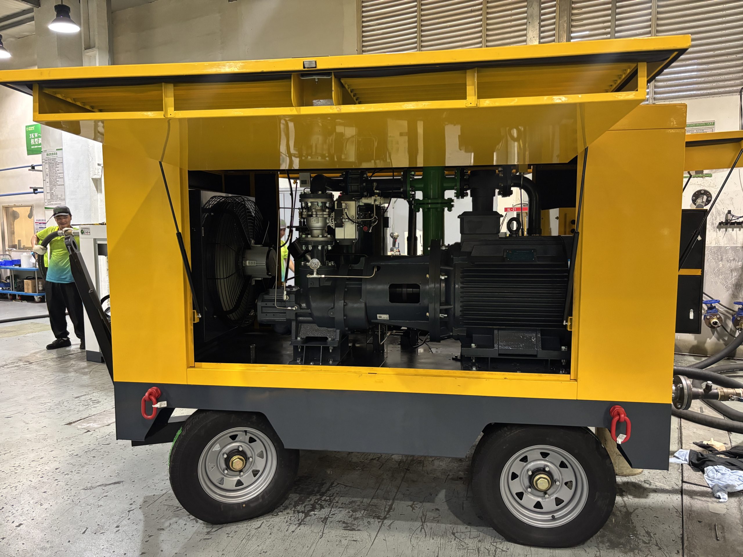 portable screw air compressor with heavy duty chassis and tires scaled